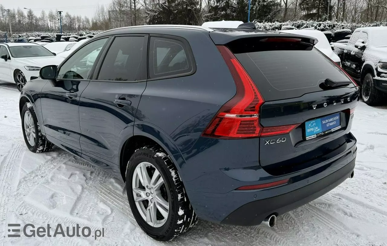 VOLVO XC 60 D4 AWD Momentum Pro