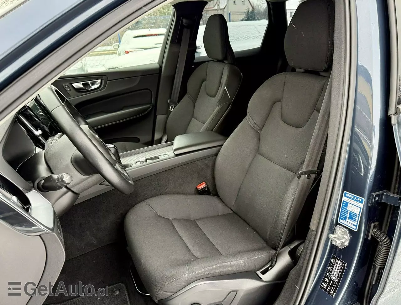 VOLVO XC 60 D4 AWD Momentum Pro