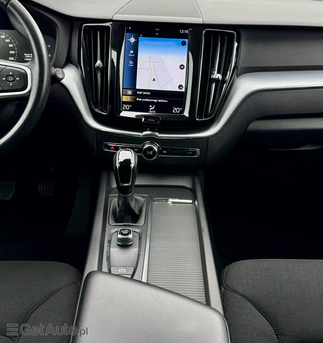 VOLVO XC 60 D4 AWD Momentum Pro