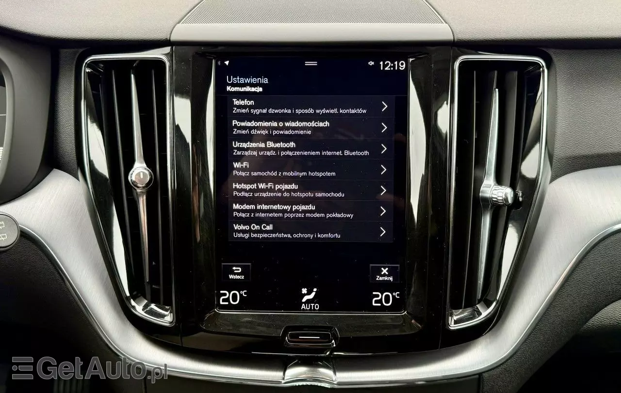 VOLVO XC 60 D4 AWD Momentum Pro