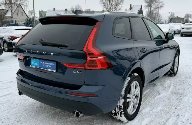 VOLVO XC 60 D4 AWD Momentum Pro