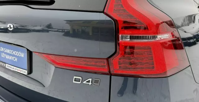 VOLVO XC 60 D4 AWD Momentum Pro