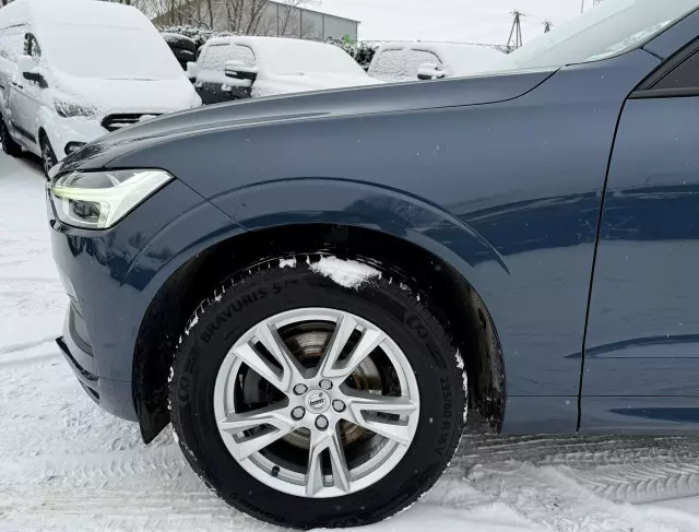 VOLVO XC 60 D4 AWD Momentum Pro