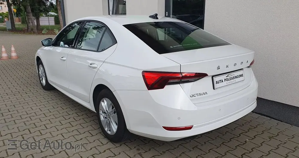 SKODA Octavia 1.0 TSI Active