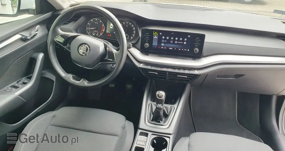 SKODA Octavia 1.0 TSI Active