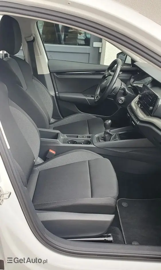 SKODA Octavia 1.0 TSI Active