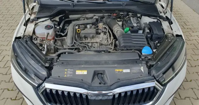 SKODA Octavia 1.0 TSI Active