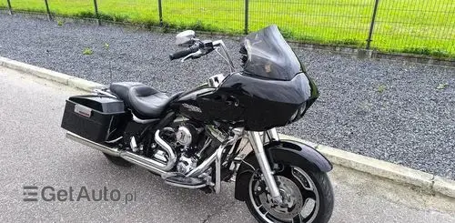 HARLEY-DAVIDSON Road Glide 