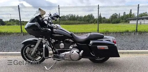 HARLEY-DAVIDSON Road Glide 