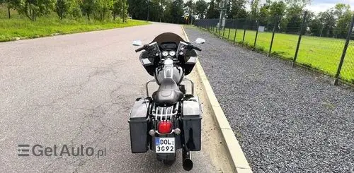 HARLEY-DAVIDSON Road Glide 