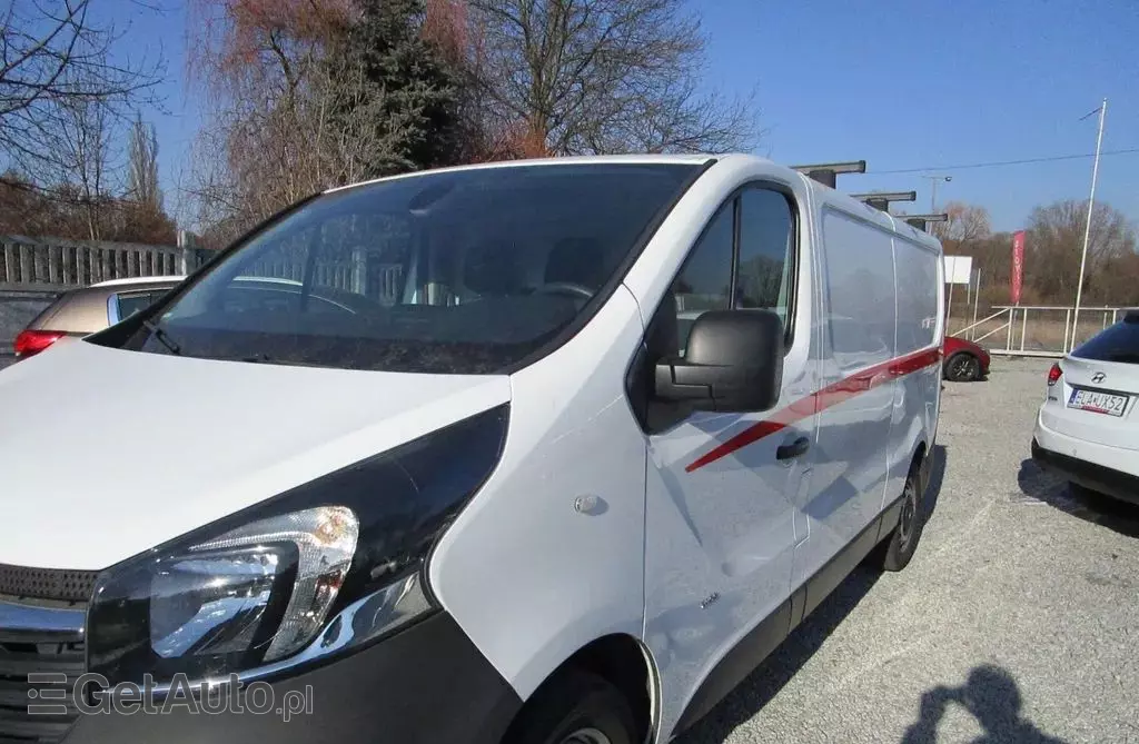 OPEL Vivaro 