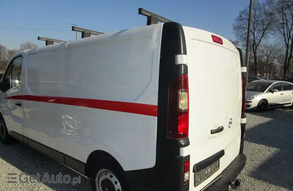 OPEL Vivaro 