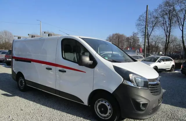 OPEL Vivaro 
