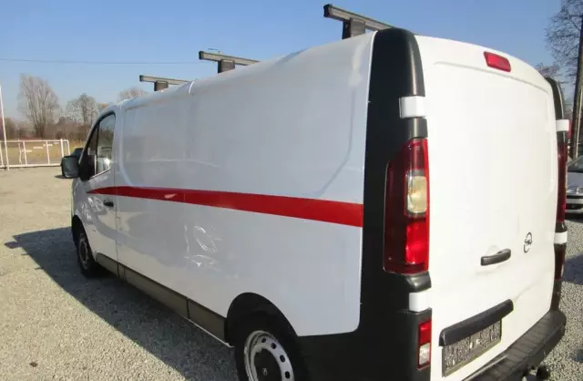 OPEL Vivaro 