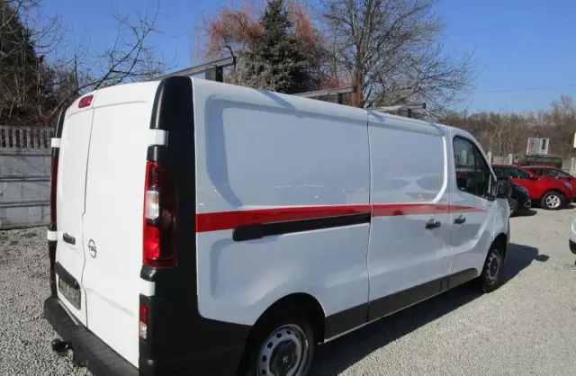 OPEL Vivaro 
