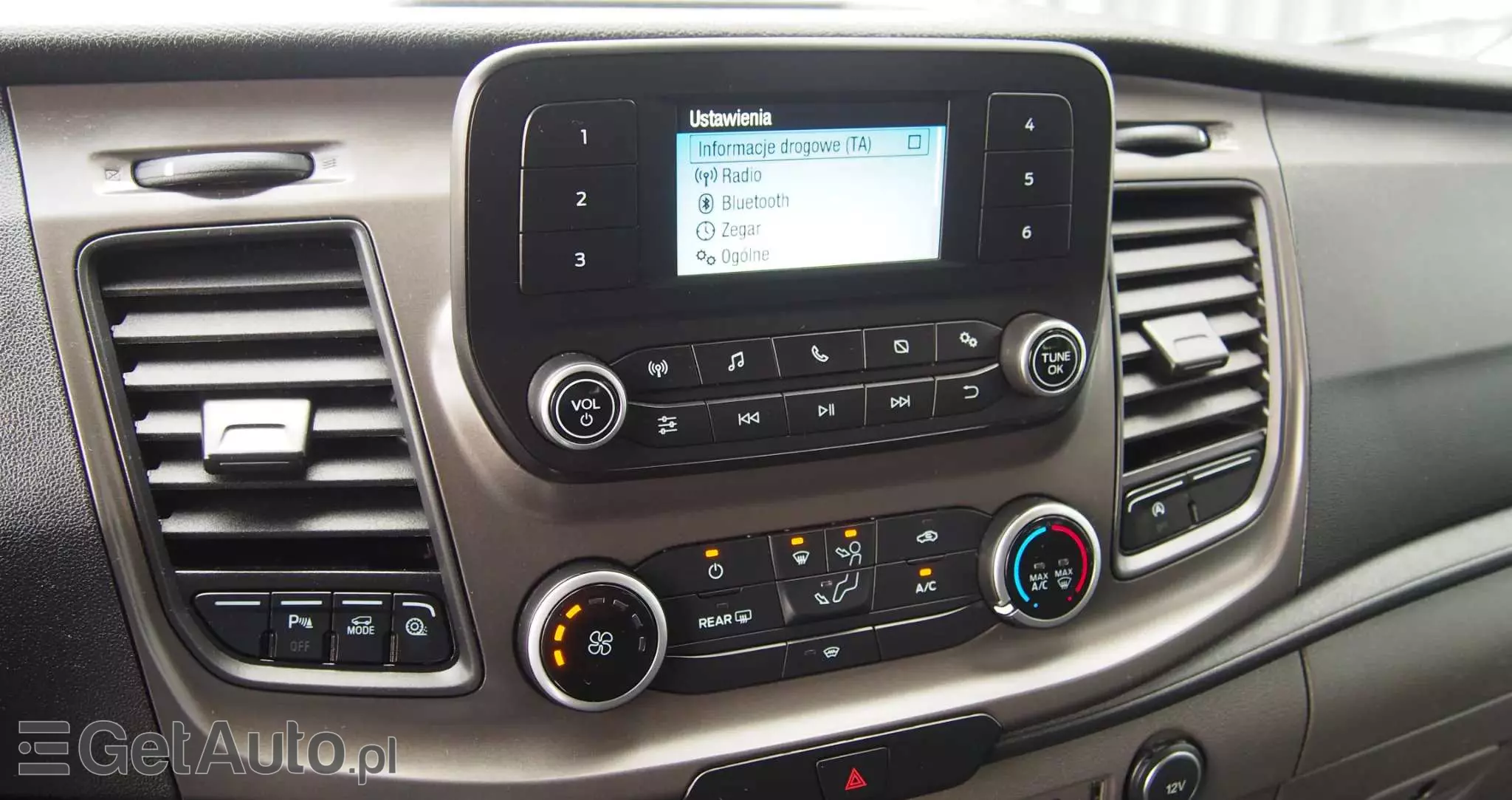 FORD Transit 310 L2H3 Pkw VA MH Trend