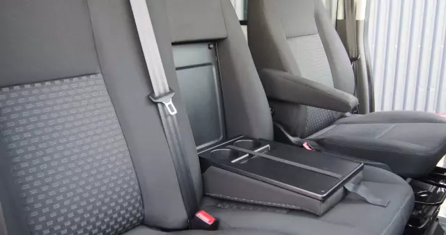 FORD Transit 310 L2H3 Pkw VA MH Trend