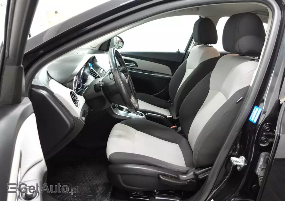 CHEVROLET Cruze 1.8 Automatik LT