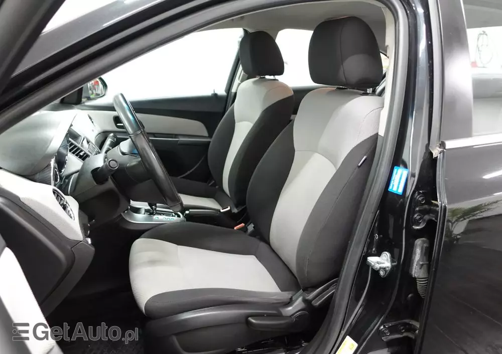 CHEVROLET Cruze 1.8 Automatik LT