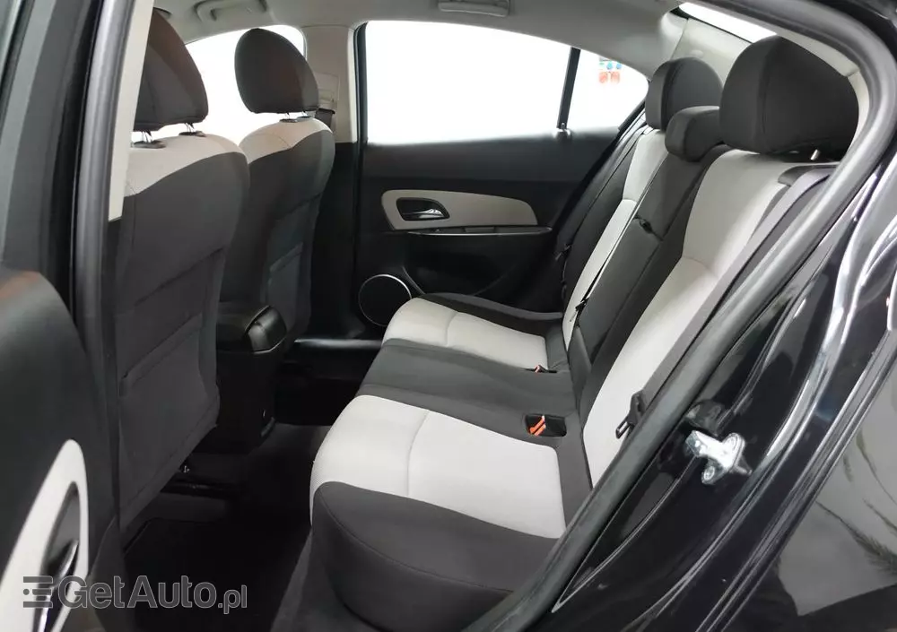 CHEVROLET Cruze 1.8 Automatik LT