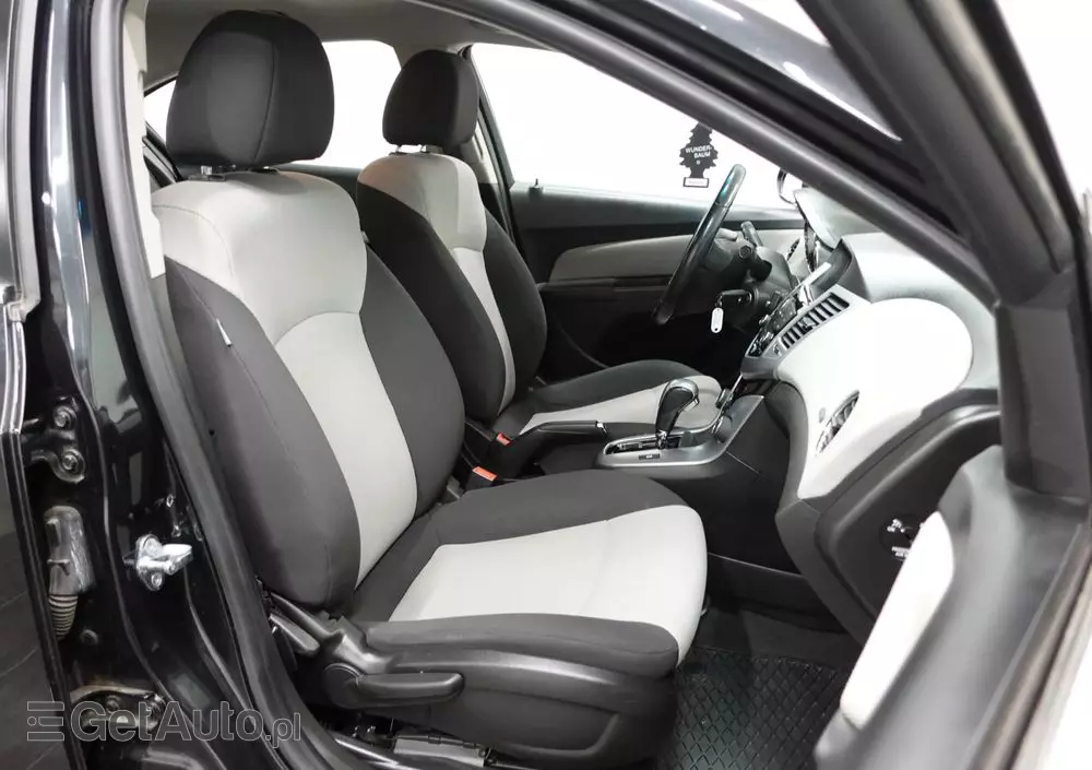 CHEVROLET Cruze 1.8 Automatik LT