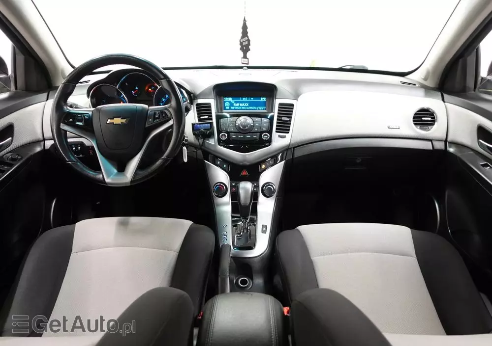 CHEVROLET Cruze 1.8 Automatik LT