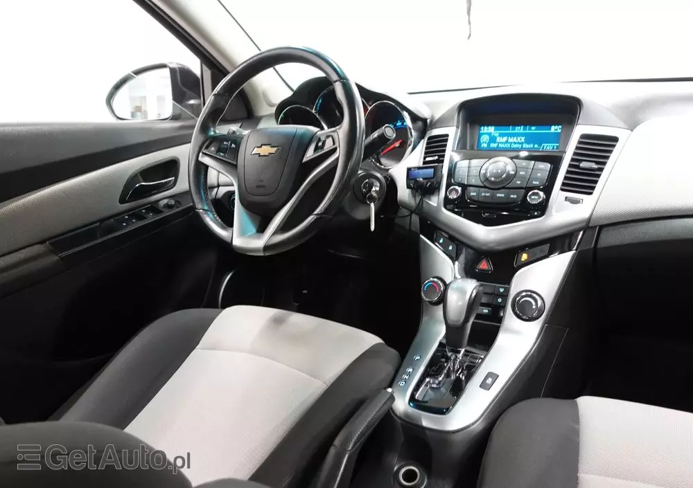 CHEVROLET Cruze 1.8 Automatik LT