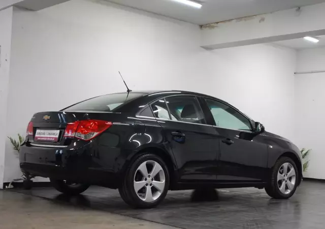 CHEVROLET Cruze 1.8 Automatik LT