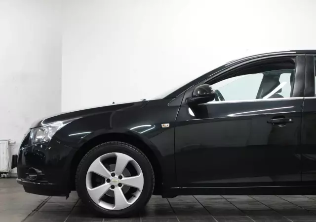 CHEVROLET Cruze 1.8 Automatik LT