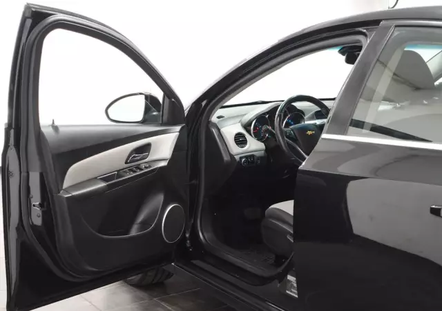 CHEVROLET Cruze 1.8 Automatik LT