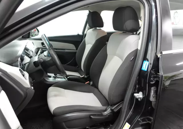 CHEVROLET Cruze 1.8 Automatik LT