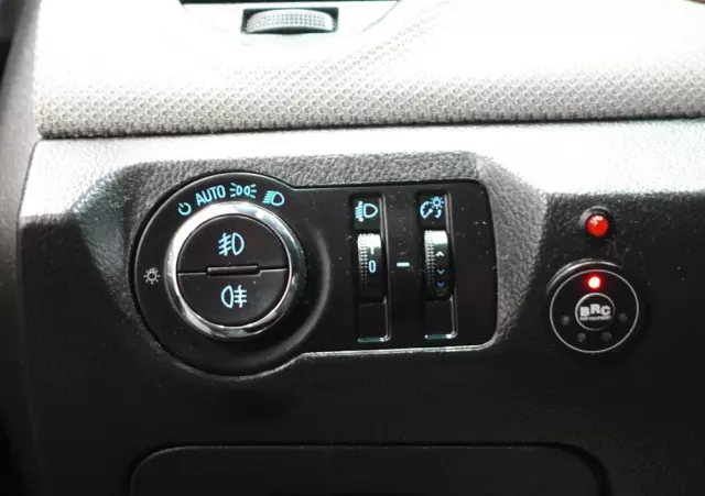 CHEVROLET Cruze 1.8 Automatik LT