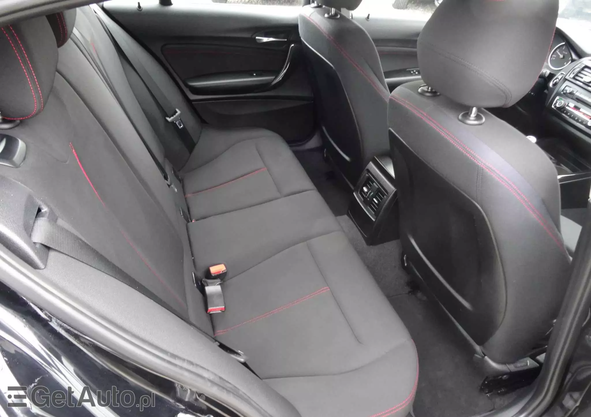 BMW Seria 1 120d xDrive BluePerformance Sport Line