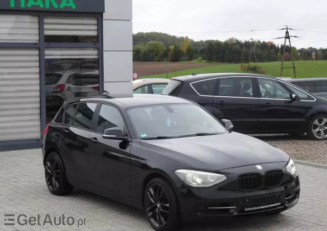 BMW Seria 1 120d xDrive BluePerformance Sport Line