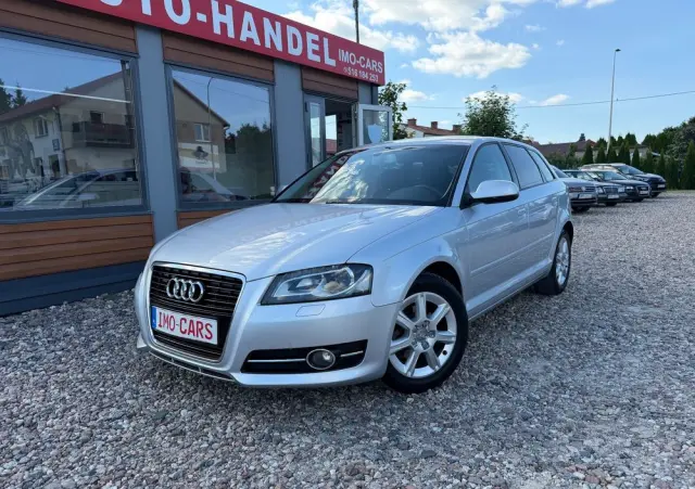 AUDI A3 Sportback 