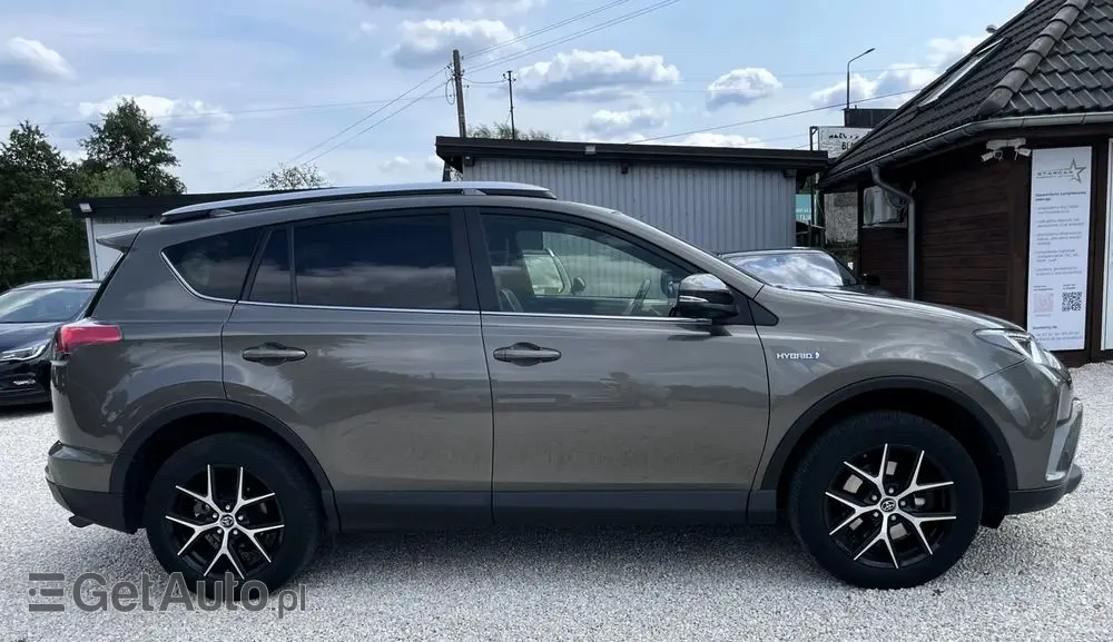 TOYOTA RAV4 Hybrid Prestige 4x4