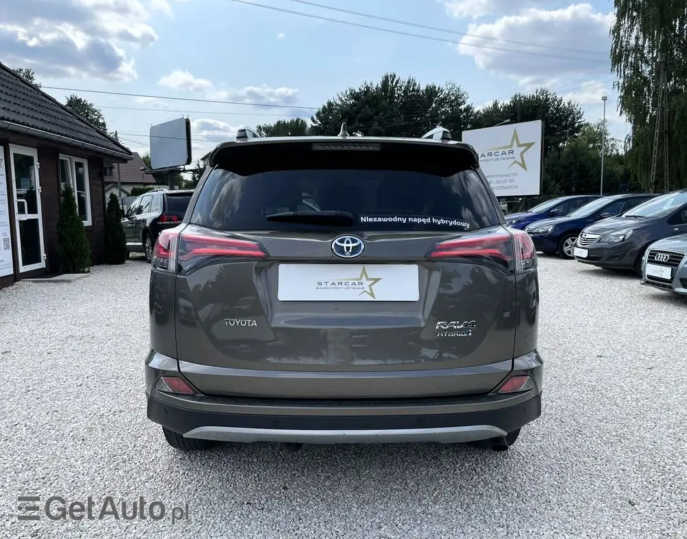 TOYOTA RAV4 Hybrid Prestige 4x4