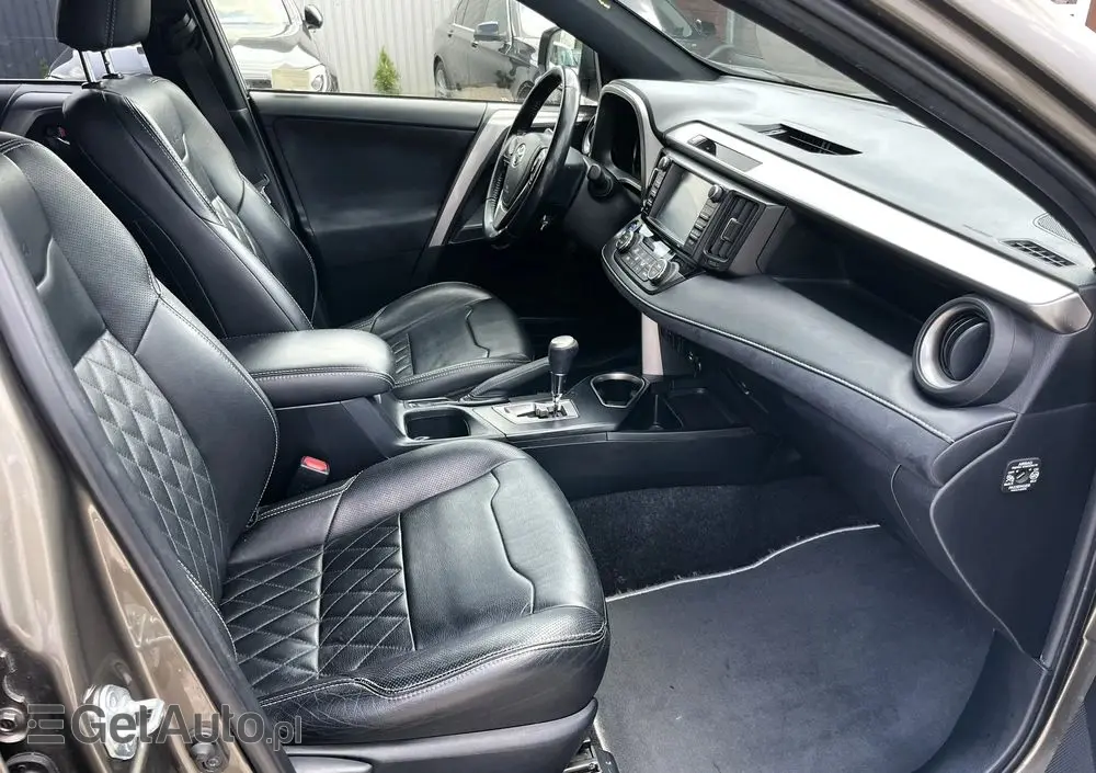 TOYOTA RAV4 Hybrid Prestige 4x4