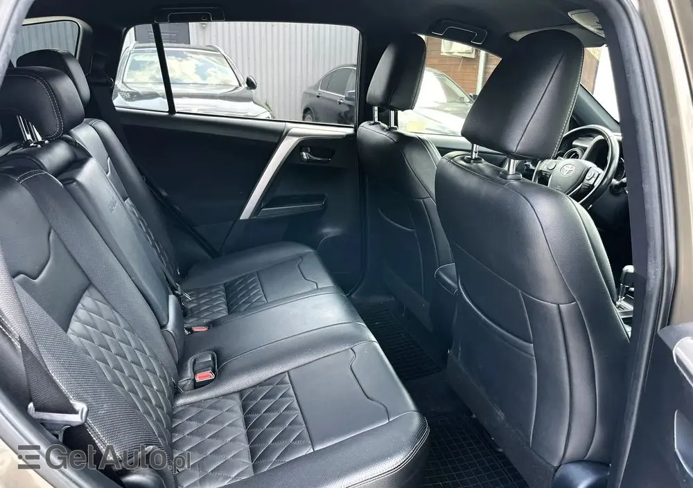 TOYOTA RAV4 Hybrid Prestige 4x4