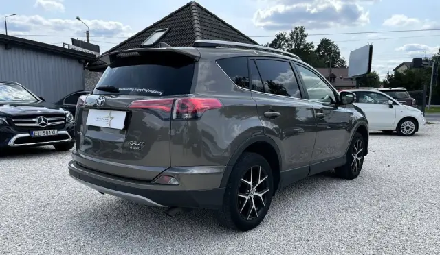 TOYOTA RAV4 Hybrid Prestige 4x4