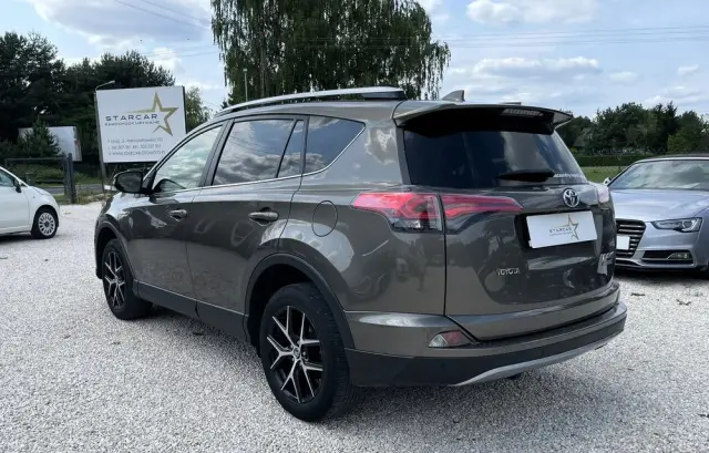 TOYOTA RAV4 Hybrid Prestige 4x4