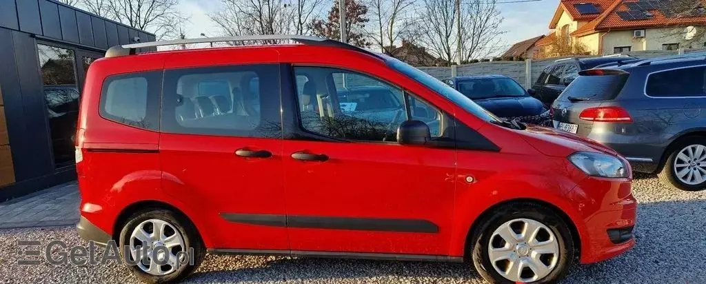 FORD Tourneo Courier 