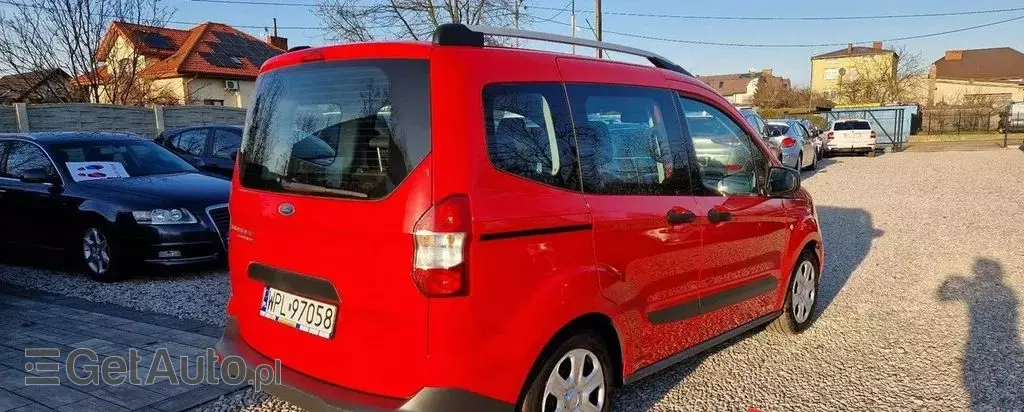 FORD Tourneo Courier 