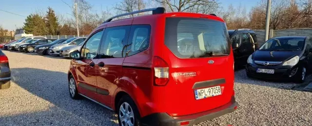 FORD Tourneo Courier 