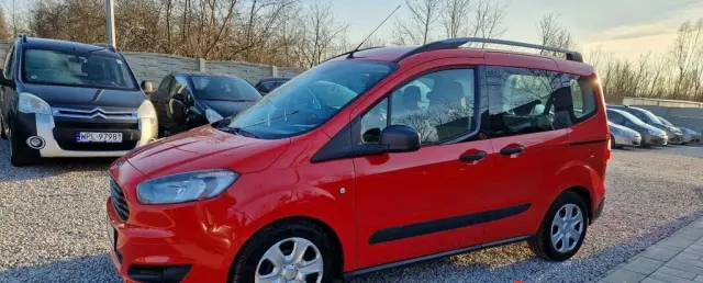 FORD Tourneo Courier 