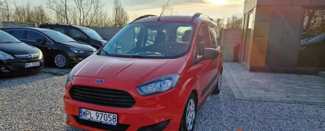 FORD Tourneo Courier 