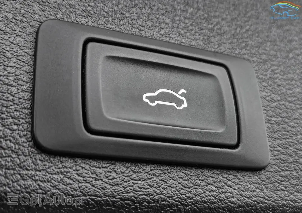 AUDI A4 Avant 2.0 TDI S tronic design