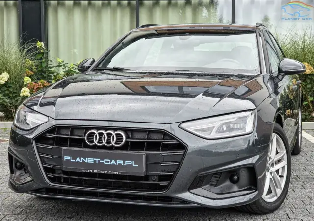 AUDI A4 Avant 2.0 TDI S tronic design