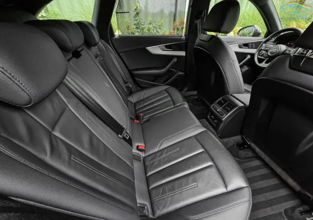 AUDI A4 Avant 2.0 TDI S tronic design