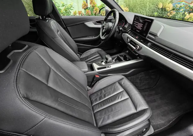 AUDI A4 Avant 2.0 TDI S tronic design